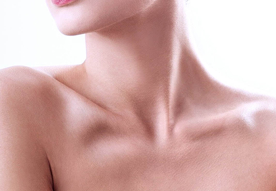 neck rejuvenation / neck lift